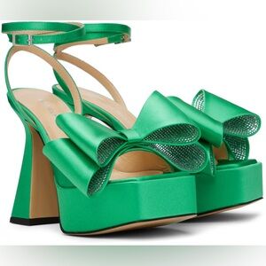 New in Box Mach & Mach Le Cadeau Platform Sandals in Green